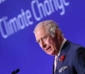 当时的威尔士王子在格拉斯哥的COP26峰会开幕式上发表演讲（2021年）GydF4y2Ba